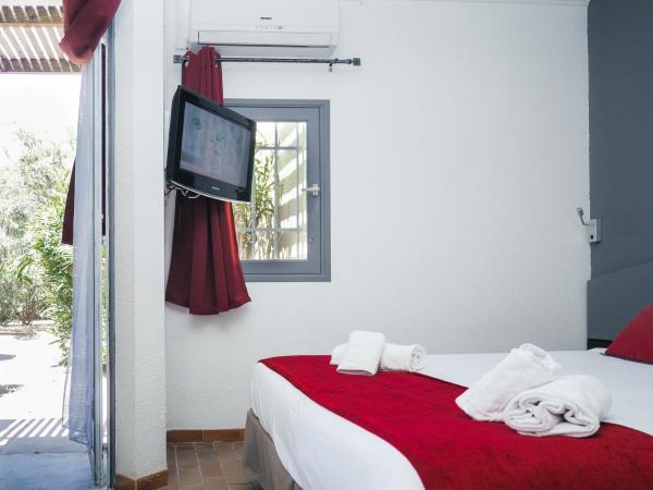Marina Hôtel Club : photo 2 de la chambre chambre double standard - climatisation