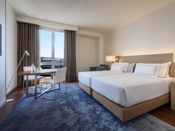 Melia Lisboa Oriente Hotel : photo 1 de la chambre chambre melia