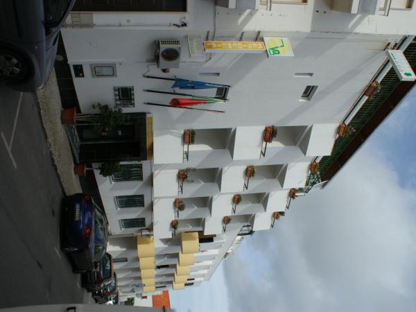 VilaBranca : photo 4 de la chambre chambre lits jumeaux pour personnes à mobilité réduite sans balcon - vue arrière