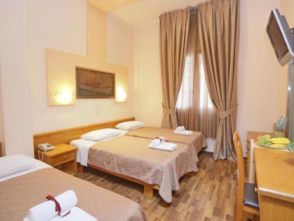 Aegeon Hotel : photo 1 de la chambre chambre triple