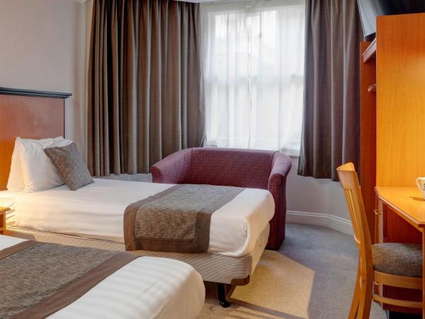 Best Western Corona Hotel : photo 2 de la chambre chambre familiale avec lits double et simple