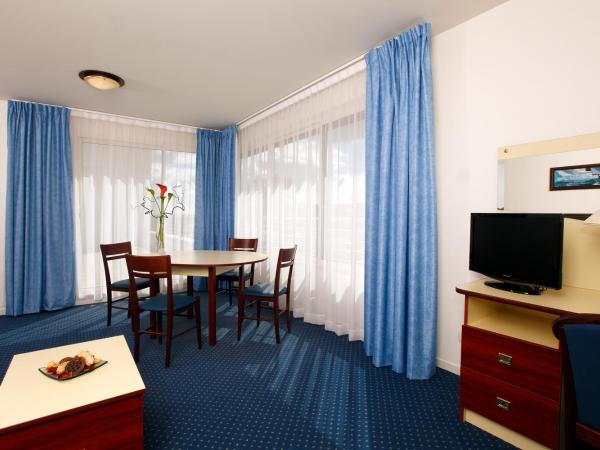 Appart'City Classic Rennes Beauregard : photo 4 de la chambre grand appartement
