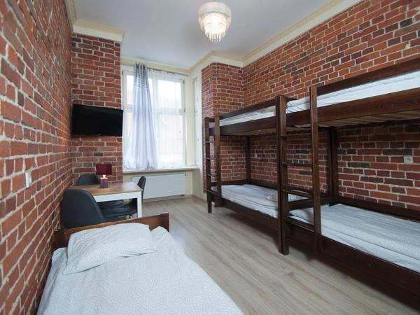 Vanilla Hostel Wrocław : photo 2 de la chambre chambre familiale avec salle de bains privative