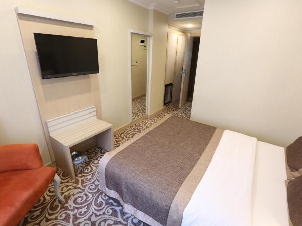 Alpinn Hotel Istanbul : photo 8 de la chambre chambre familiale avec salle de bains commune