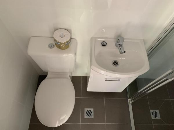 Falcon Lodge : photo 4 de la chambre chambre deluxe double ou lits jumeaux