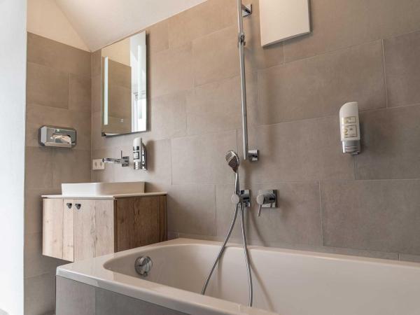 Villa Flöckner Bed & Breakfast : photo 8 de la chambre chambre double deluxe