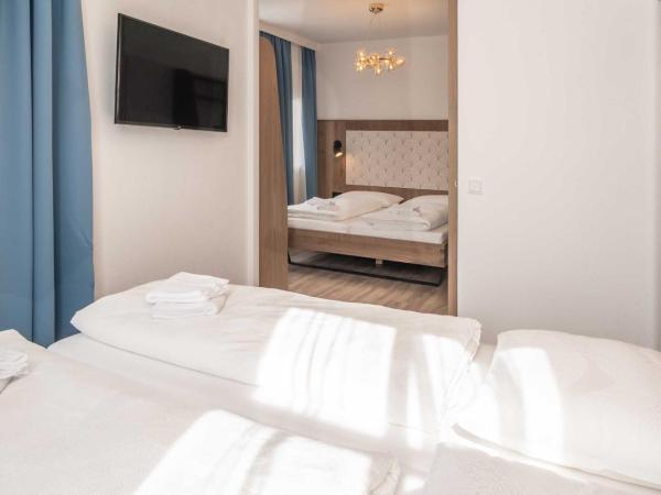 Villa Flöckner Bed & Breakfast : photo 2 de la chambre chambre familiale supérieure