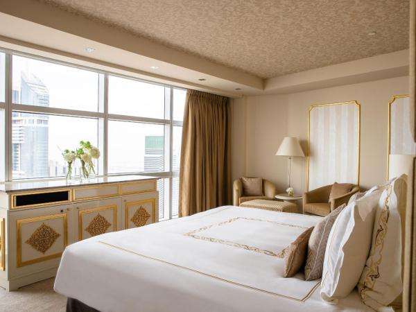 Jumeirah Emirates Towers Dubai : photo 10 de la chambre suite présidentielle avec accès direct au musée du futur, plage privée gratuite, petit-déjeuner, goûter signature, apéritif, rafraîchissements sans alcool et canapés