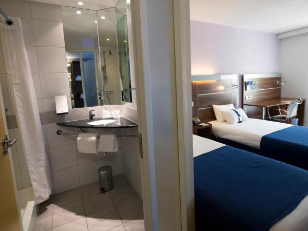 Hôtel Marseille Centre Gare Saint-Charles : photo 1 de la chambre chambre lits jumeaux standard