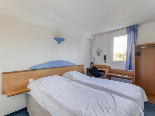 Brit Hotel Essentiel Saint-Flour : photo 2 de la chambre chambre lits jumeaux standard