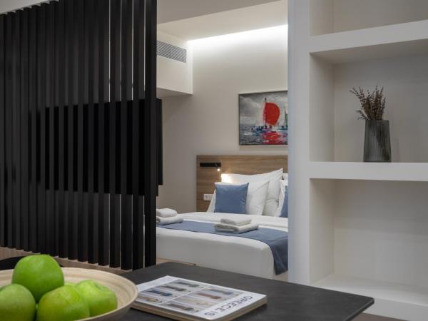 Hestia - Alexandras 38 : photo 8 de la chambre studio standard avec balcon