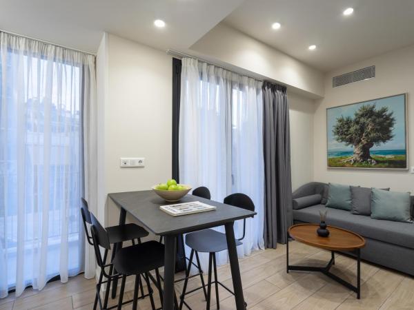 Hestia - Alexandras 38 : photo 3 de la chambre studio standard avec balcon