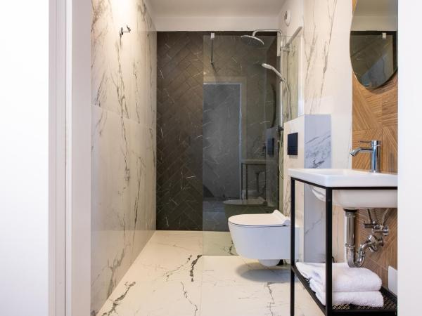 MR67 Mayera Rapaporta : photo 1 de la chambre chambre double ou lits jumeaux standard