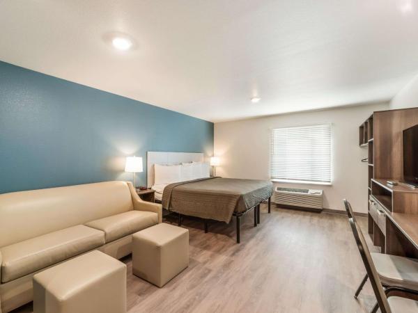 WoodSpring Suites Tucson-South : photo 1 de la chambre chambre lit king-size standard - non-fumeurs