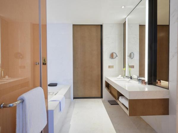 Crowne Plaza Hangzhou Qiantang - The subway can reach the West Lake scenic area as well as the airport and high-speed rail station, adjacent to Jinsha Lake and Longfor paradise walk : photo 1 de la chambre suite 1 chambre