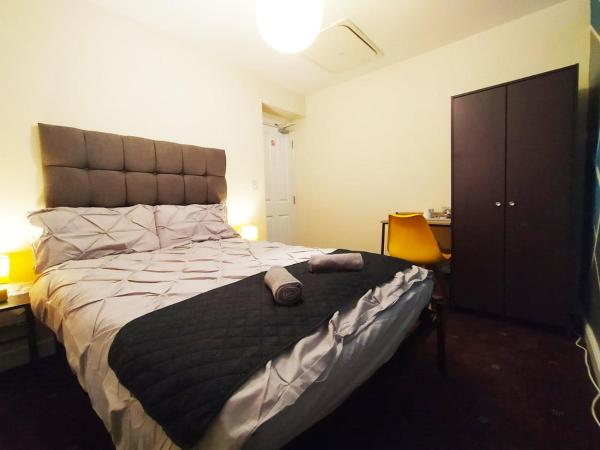 Bankwell Guest House : photo 7 de la chambre chambre double avec salle de bains commune