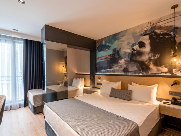 Ni Hotel Lara : photo 2 de la chambre chambre triple standard