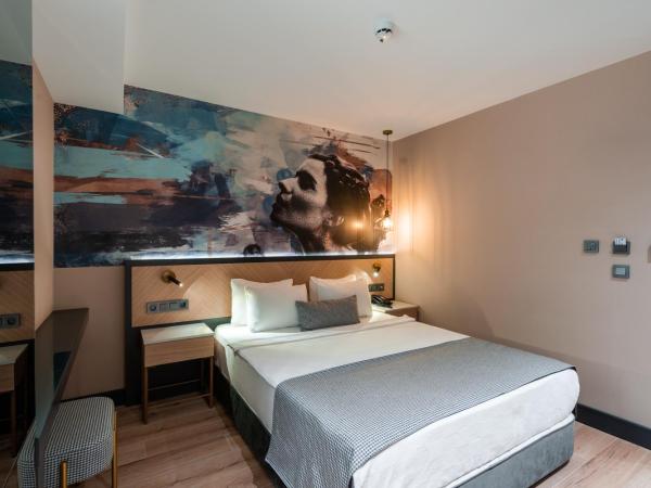 Ni Hotel Lara : photo 3 de la chambre chambre double