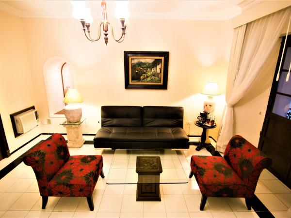 Hotel Caribe Merida Yucatan : photo 5 de la chambre suite