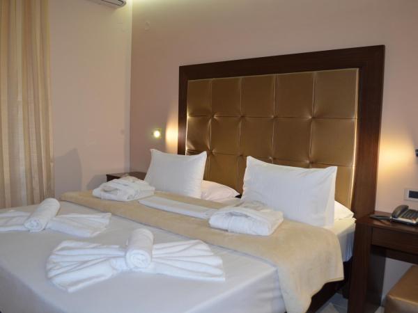 Ellinis Hotel : photo 7 de la chambre chambre double supérieure