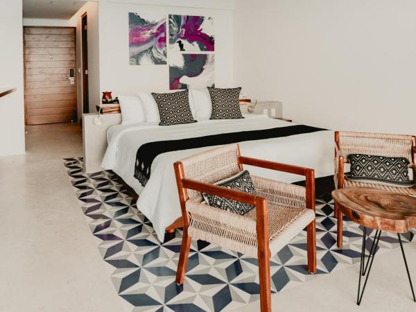 Hotel B Unique : photo 2 de la chambre grand hébergement côté océan