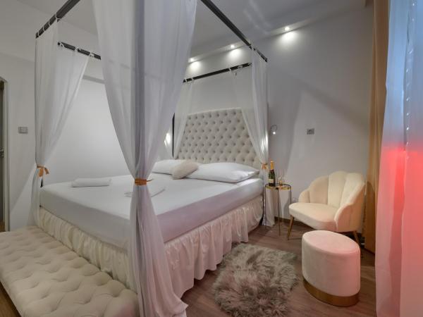 Hotel Aura Design & Garden Pool : photo 1 de la chambre romantic double room with pool access