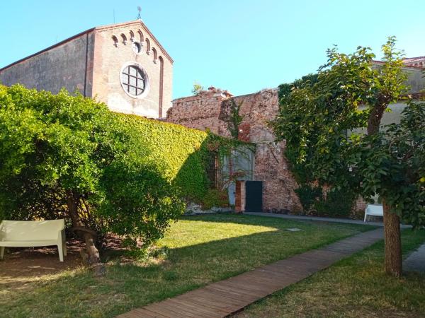 Ostello S. Fosca - CPU Venice Hostels : photo 3 de la chambre lit dans dortoir pour femmes de 6 lits