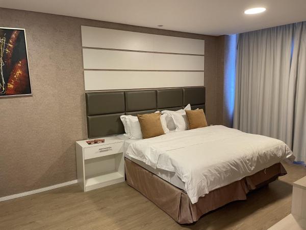 Hotel Global Grupos : photo 3 de la chambre chambre supérieure avec 2 lits queen-size