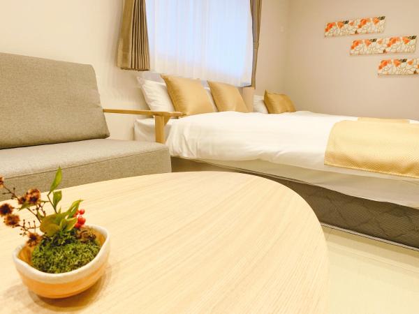 HOTEL CLA-SS HIROSHIMA-TOKAICHI : photo 5 de la chambre chambre quadruple supérieure 