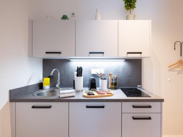 limehome Frankfurt Gutleutstraße - Digital Access : photo 7 de la chambre suite m