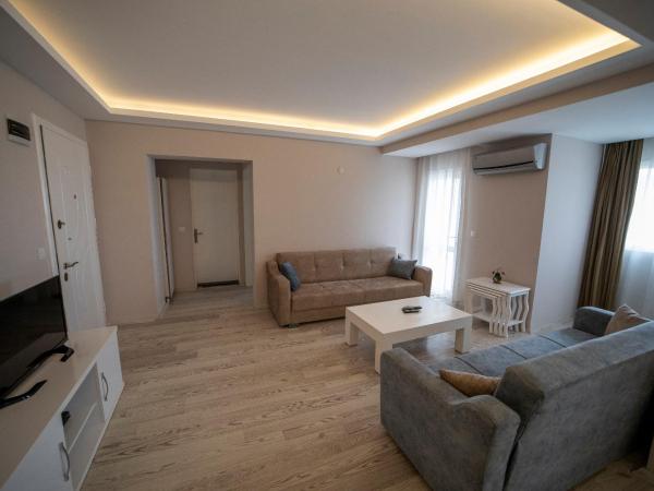 Silver Tower Residence : photo 7 de la chambre penthouse