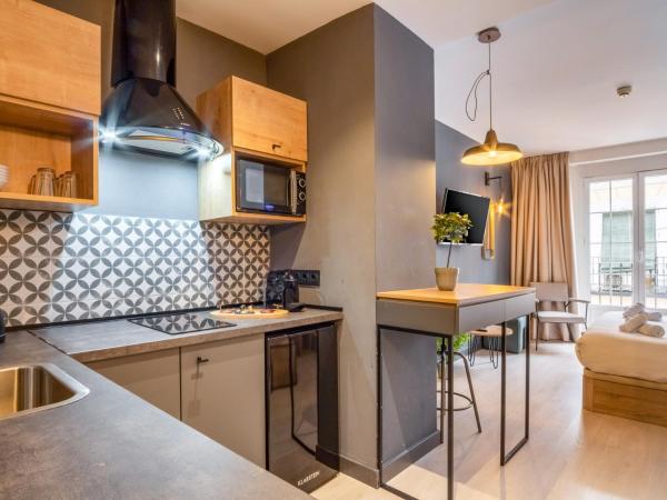 limehome Madrid Calle de la Madera - Digital Access : photo 5 de la chambre studio s avec balcon