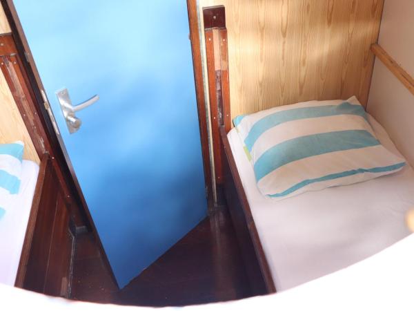 Intersail Hostel - Avontuur : photo 4 de la chambre chambre lits jumeaux