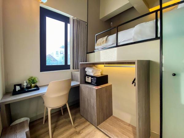 ST Signature Jalan Besar, DAYUSE, 7 Hours, 9AM-4PM : photo 10 de la chambre double, window, dayuse, 7 hours: 9am-4pm