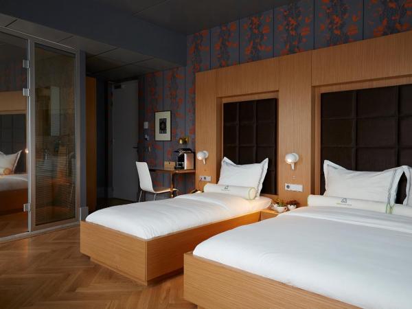 Amadi Park Hotel : photo 3 de la chambre chambre triple