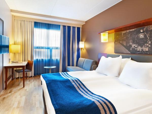 Holiday Inn Tampere - Central Station, an IHG Hotel : photo 2 de la chambre chambre standard