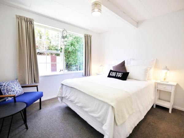 Spa pool Treat : photo 2 de la chambre chambre lit king-size avec baignoire spa