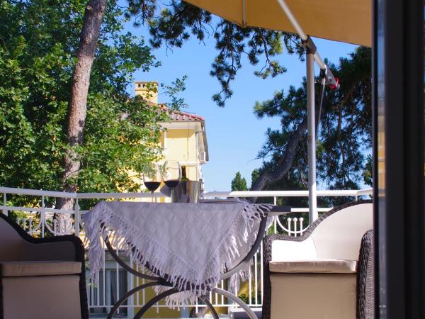 Guest House Villa Dagmar : photo 9 de la chambre appartement - vue sur mer