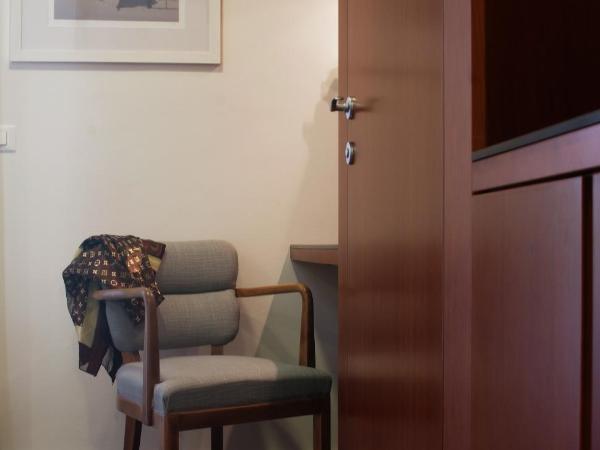 Guest House Villa Dagmar : photo 8 de la chambre chambre double deluxe avec balcon