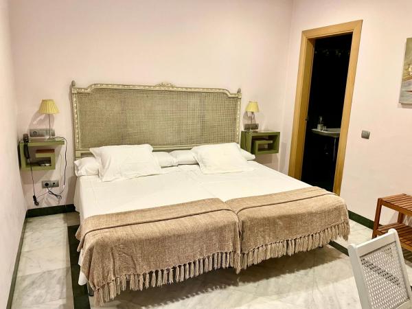 Hotel Conde de Cárdenas : photo 3 de la chambre chambre simple