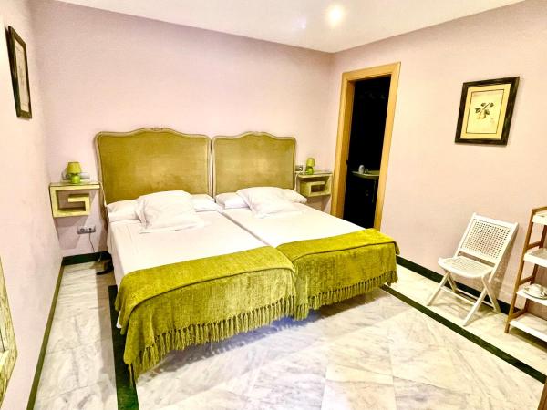 Hotel Conde de Cárdenas : photo 9 de la chambre chambre double