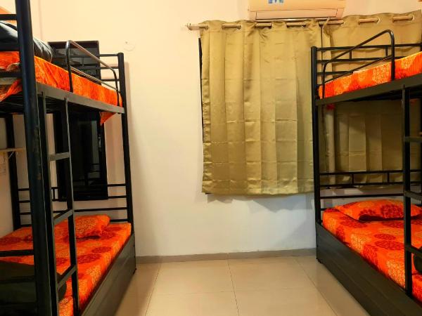 Lifespace- Spacious Hostel in a Luxurious Villa : photo 3 de la chambre lit dans dortoir mixte de 4 lits