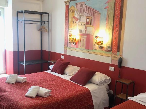 Hotel Europeo Napoli : photo 1 de la chambre chambre quadruple