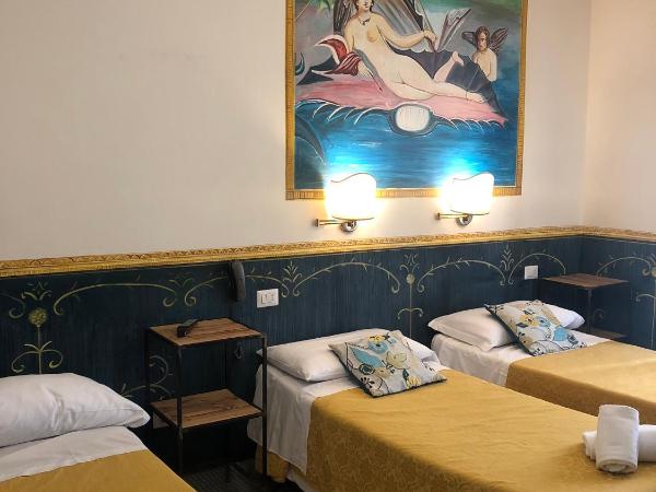 Hotel Europeo Napoli : photo 1 de la chambre chambre triple