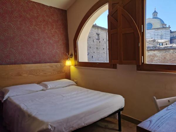 Hotel La Perla : photo 1 de la chambre chambre double Économique