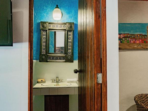 Hotel Casa Pereyra : photo 2 de la chambre suite lit queen-size deluxe