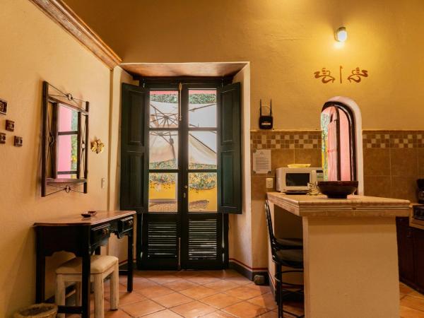 Hotel Casa Pereyra : photo 2 de la chambre studio