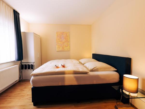 Hotel Restaurant Zagreb : photo 8 de la chambre chambre double
