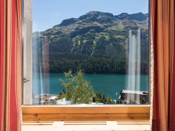 Chesa Languard : photo 3 de la chambre chambre simple - vue sur lac