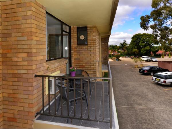 Ryde Inn : photo 4 de la chambre chambre lit queen-size deluxe